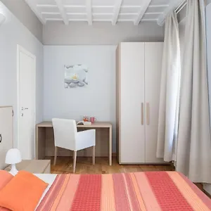 Spanish Steps House Vittoria Apartment